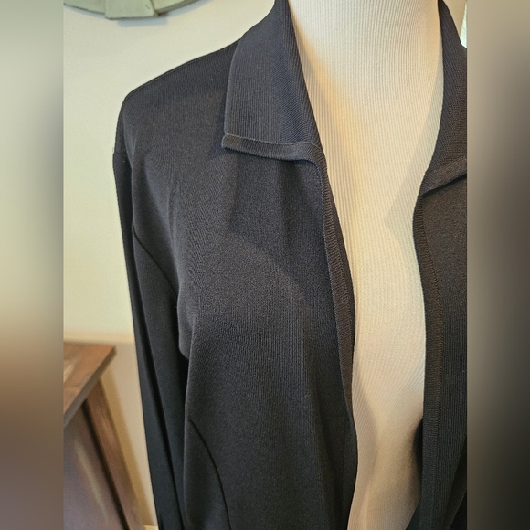Exclusively Misook Size Medium Black Open Blazer Acrylic Knit Jacket Designer - Picture 2 of 10